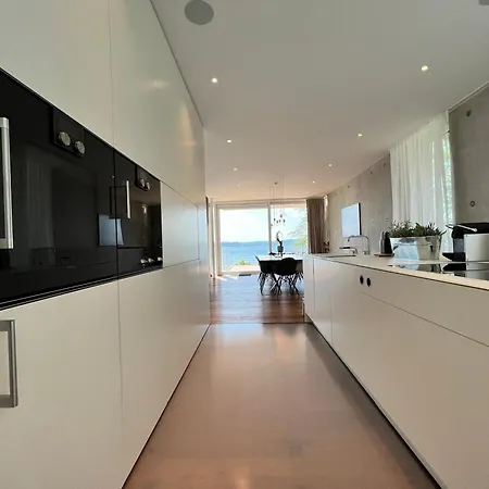 Am Mit Privatem Seezugang Vakantiehuis Meersburg