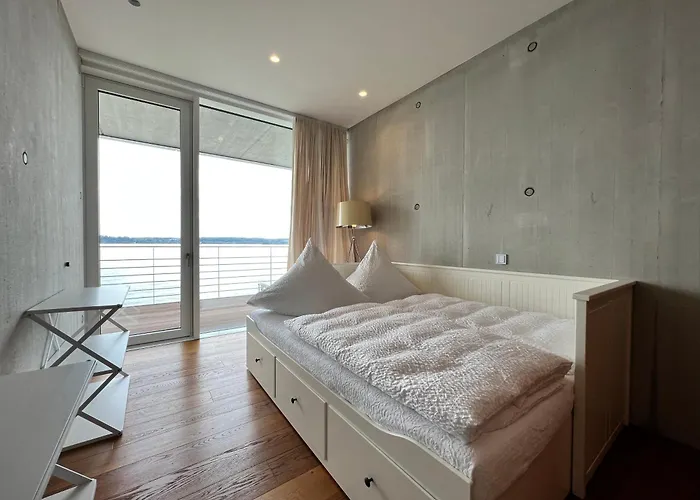 Am Mit Privatem Seezugang Меерсбург