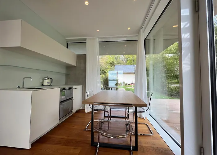 Am Mit Privatem Seezugang * Меерсбург