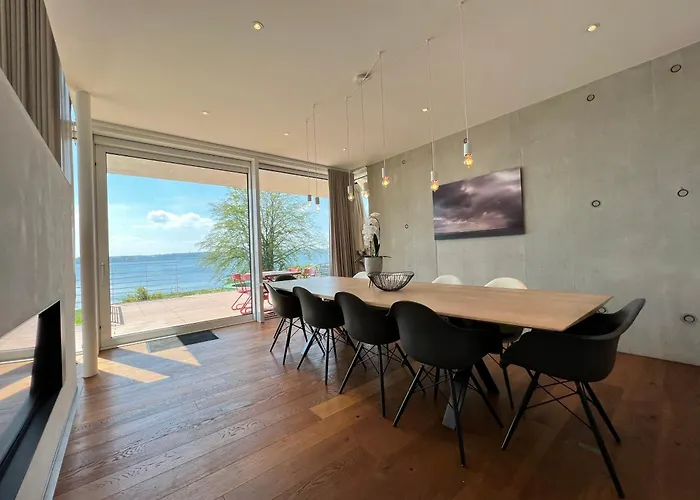 Am Mit Privatem Seezugang Дом отдыха *