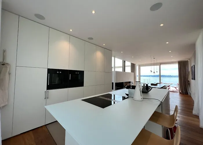 Am Mit Privatem Seezugang Дом отдыха *