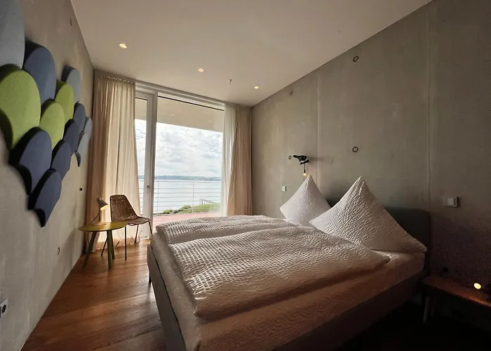 Дом отдыха Am Mit Privatem Seezugang Меерсбург