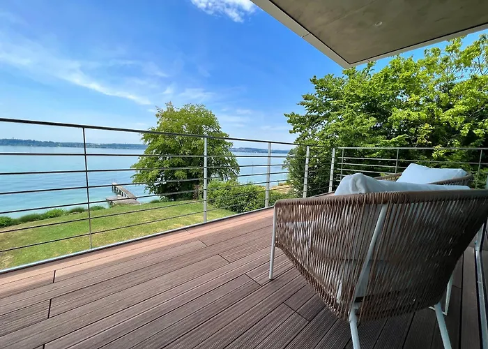 Дом отдыха Am Mit Privatem Seezugang Меерсбург